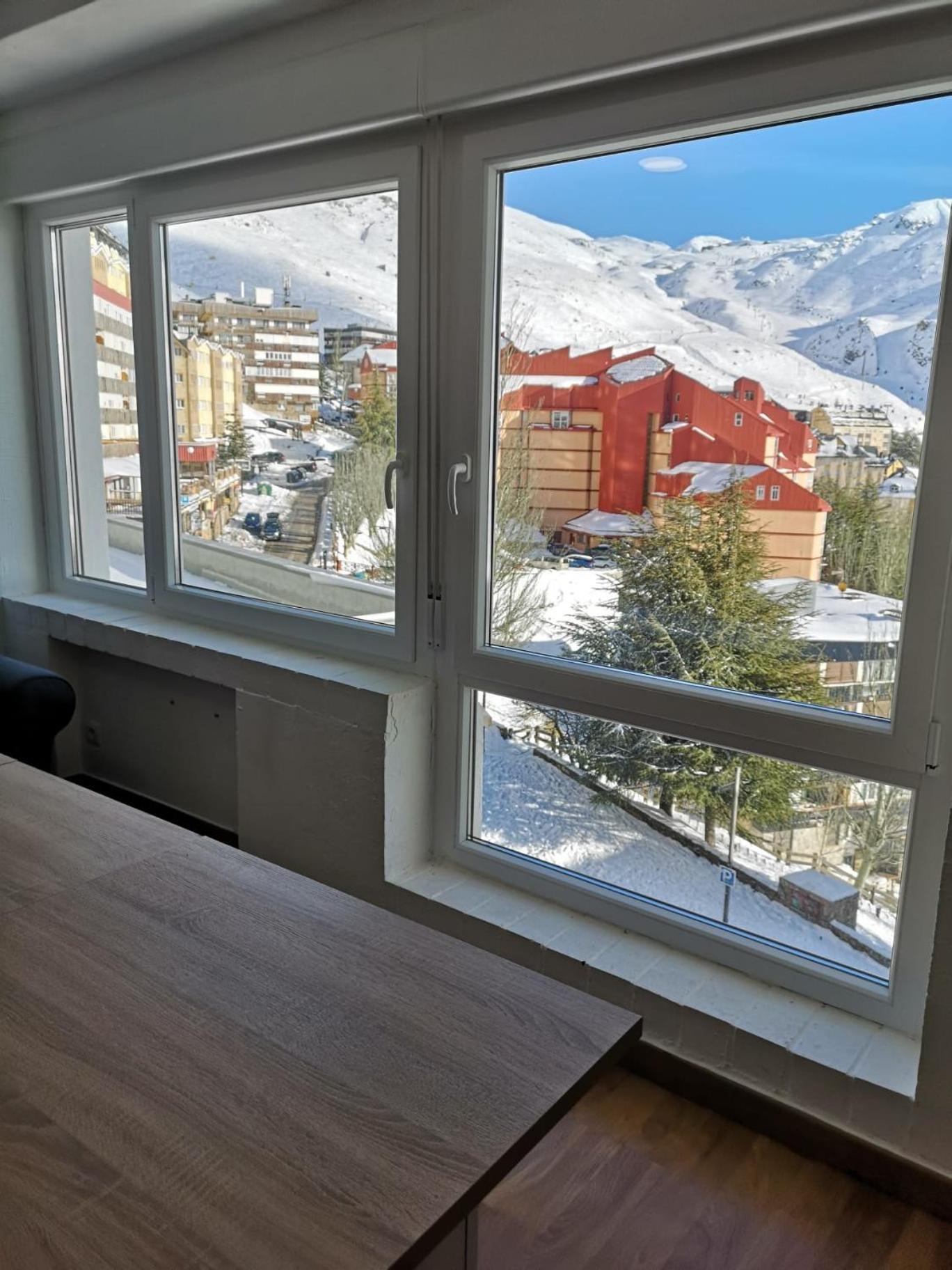 Apartamento Penibetico 3 Dormitorios, 2 Banos, Vistas, Wifi Y Parking By Surynieve Sierra Nevada Exteriér fotografie